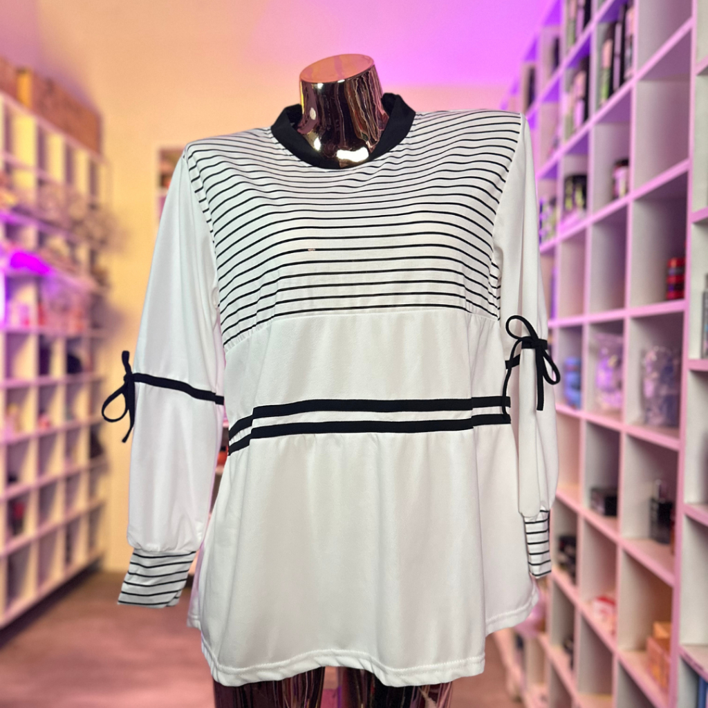 Ningrum - Baju Wanita Stripe Hitam Putih -  Blouse Wanita Stripe Hitam Putih - atasan wanita BL004