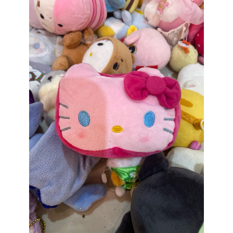 Boneka HK Tempat Sesuatu
