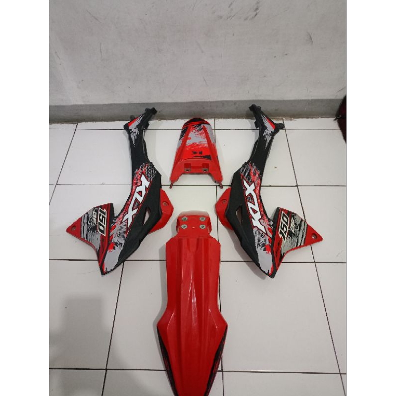 bodi klx bf original body set cover kawasaki klxbf150 bodikit KLX150 merah hitam ori copotan