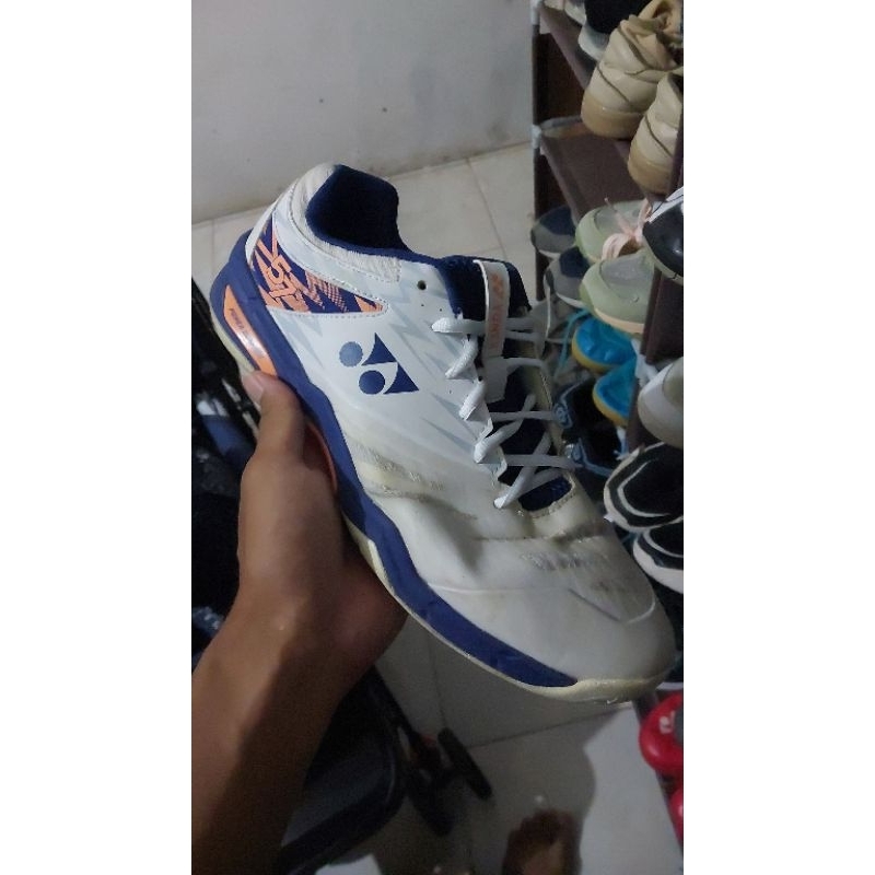 sepatu badminton yonex shb 65z2m original