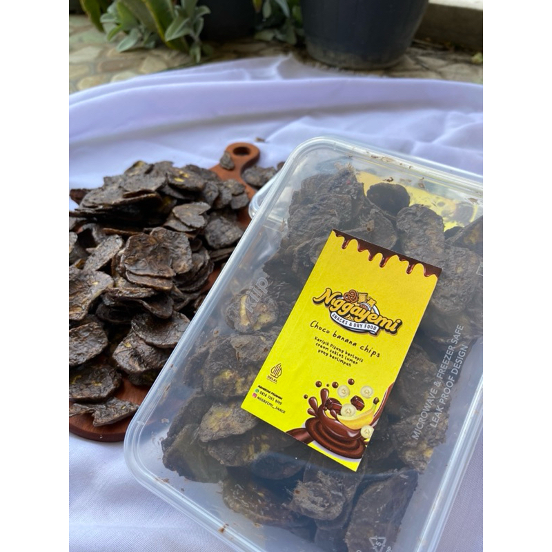 

Keripik Pisang coklat Lumer Box 750ml Premium Terenak Termurah