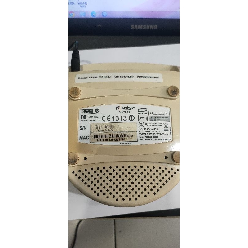 RUCKUS WIRELESS VF2825