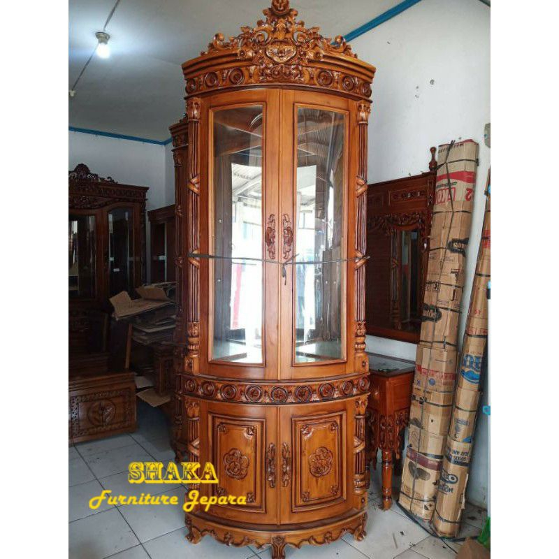 Lemari sudut jati ukir jepara