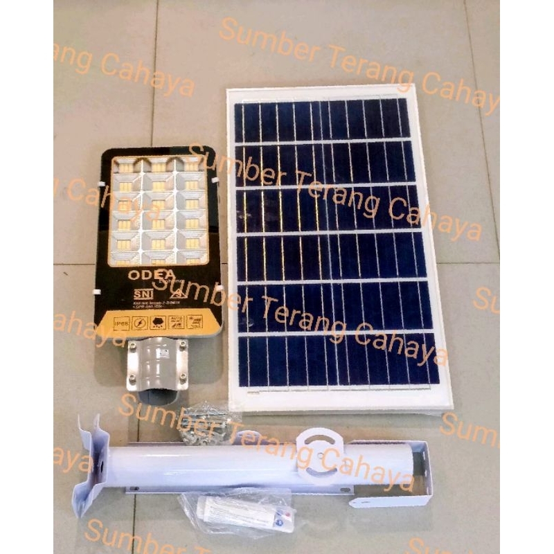 lampu jalan solar 600watt cahaya kuning lampu pju solar 600 Watt kuning lampu jalan led 600 Watt sol