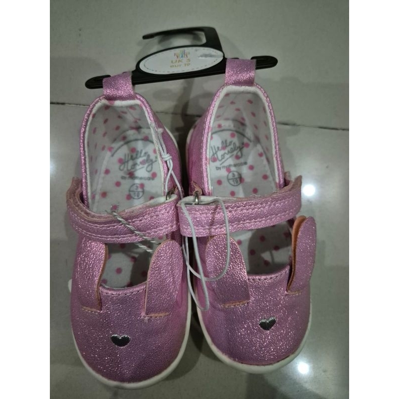 NEW - SEPATU MOTHERCARE