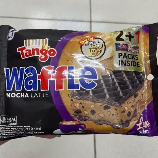 

Tango Waffle Choco hazelnut dan Mocha latte