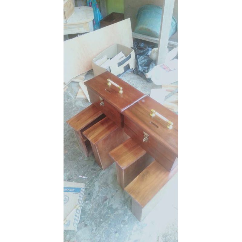 kotak amal infaq kotak uang dari kayu jati pakai kunci gembok