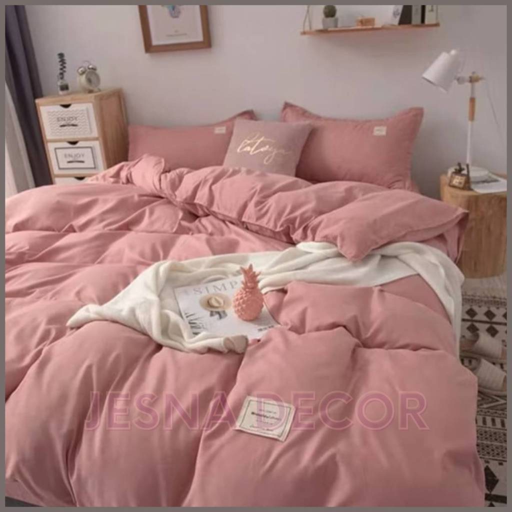 BEDCOVER SET POLOS / Bedcover + Sprei Motif Polos Satu Warna