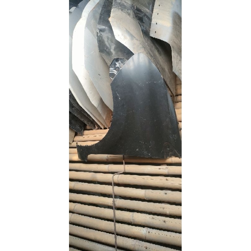 fender avanza grand tahun 2016-2020 original