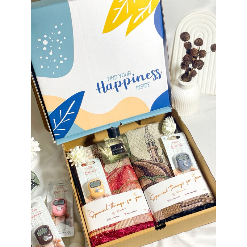 

PAKET HAMPERS CHARU