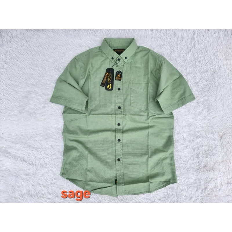 Kemeja Polos Pria  Lengan Pendek Premium Slimfit