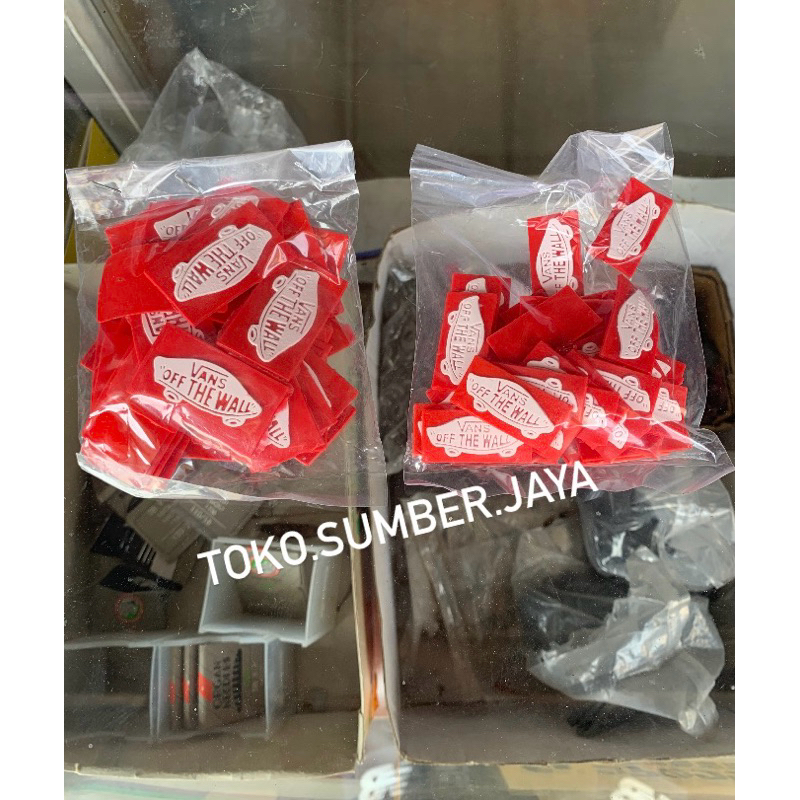 logo vans off the wall Bahan Karet - Heelpatch Heelpad Heeltab Vans Logo Belakang Sepatu Isi 20pcs