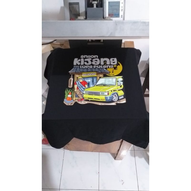 Kaos Mobil Kijang