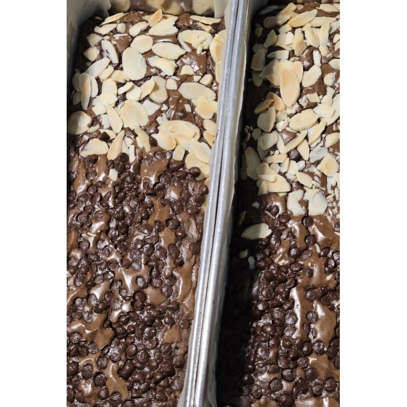 

Brownies Panggang by Ellestia Bakehouse || Fudgy Brownies || 23x9cm