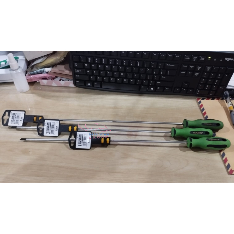 TEKIRO EXTRA LONG SCREWDRIVER PH 1 x 400 MM PLUS / OBENG GAGANG PANJANG (+) PLUS PH 1 X 400 MM TEKIR