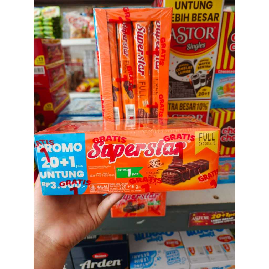 

Superstar | Wafer Superstar | Wafer Cokelat | Wafer Superstar box isi 20 x 16gr