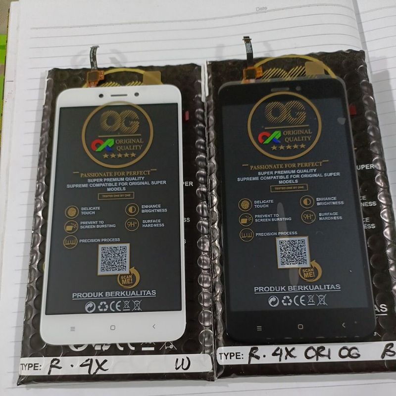 LCD / LCD TORCSCREEN FULLSET REDMI 4X HITAM DAN PUTIH