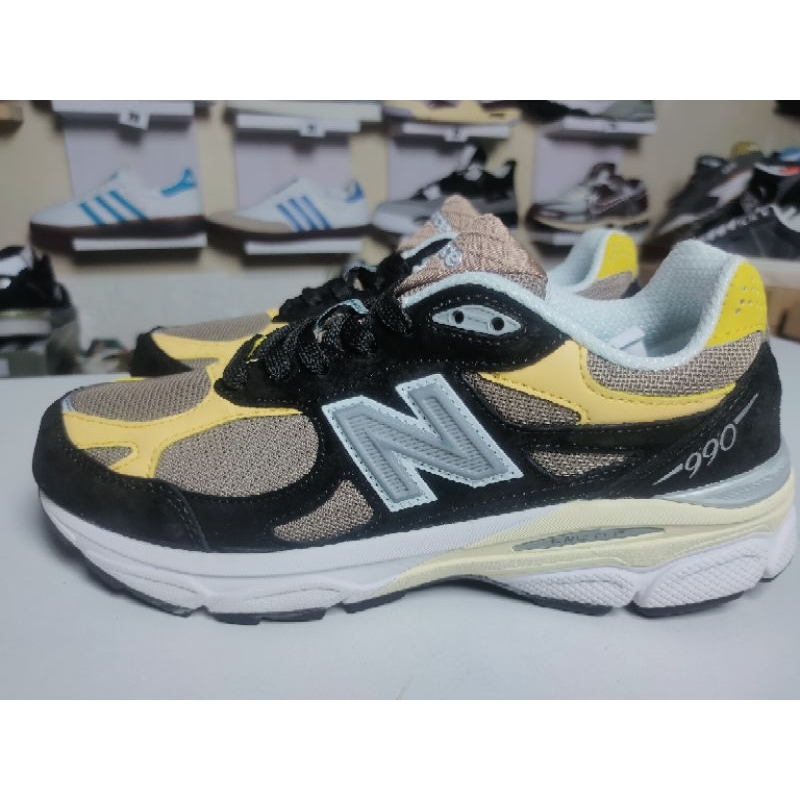 NB 990 V3 Black Orange