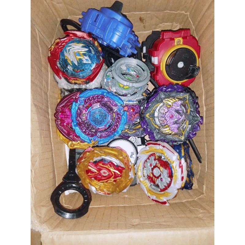 Beyblade Satu Set Preloved