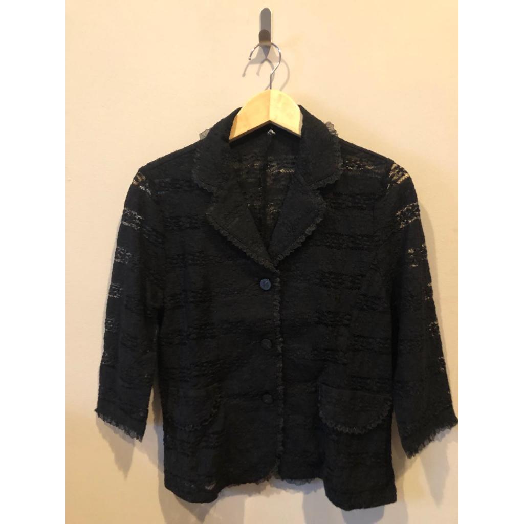 Padesukee - Blazer Renda Hitam