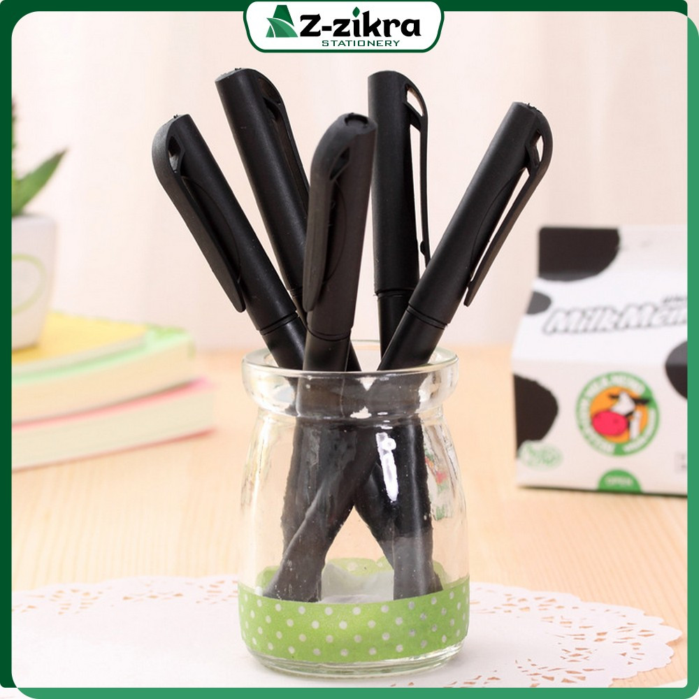 

Pena Alat Tulis Kantor Sekolah Pens Black / Pulpen Hitam 0.7mm Motif Polos Tinta Hitam Simple Ballpoint Az Zikra Stationery A45