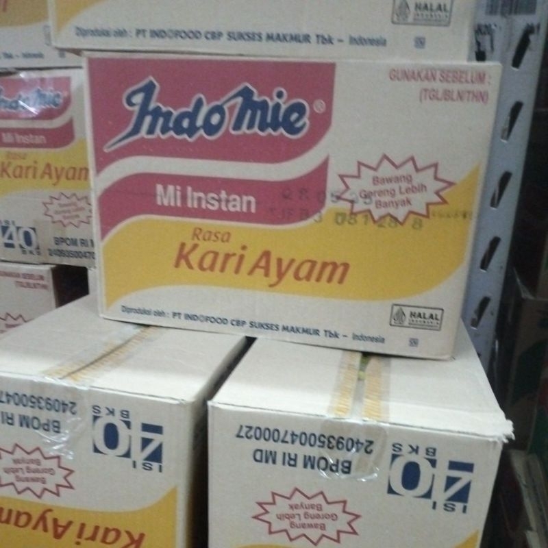 

Indomie kari ayam 1 dus isi 40