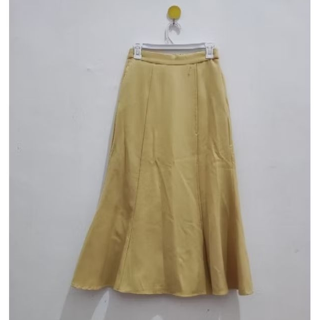 Rok duyung kuning pastel