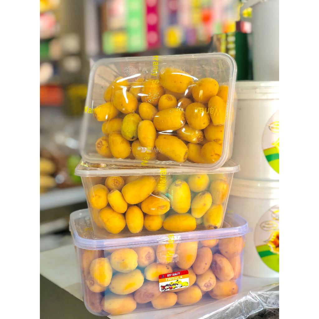 

Kurma Kurma BARHI kuning manis Fress Promil kemasan 1kg&500g [ Hanya tersedia instan & sameday ]