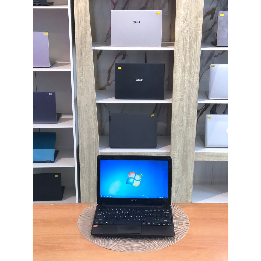 NOTEBOOK ACER ASPIRE ONE 722 | AMD C-60 | RAM 4GB HDD 320GB | SIAP PAKAI