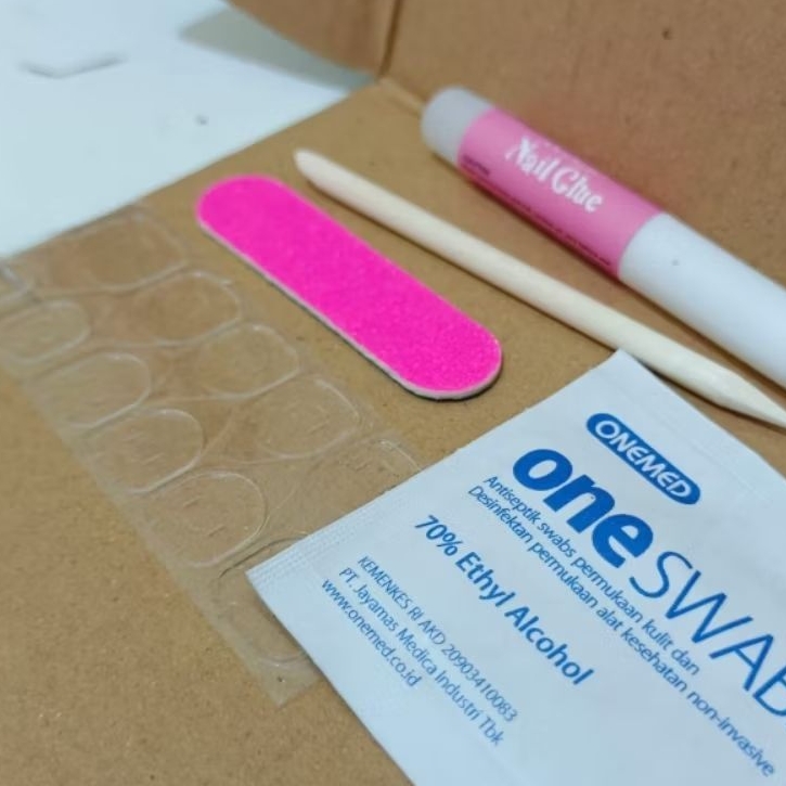 

paket lengkap lem cair selotip gel wooden stik alcohol pad mini buffer
