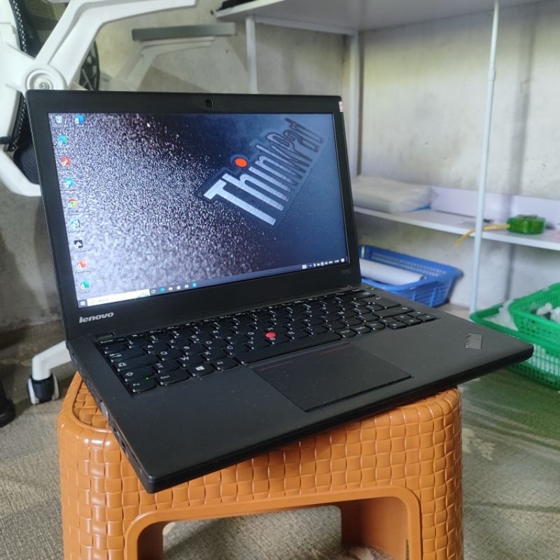 Laptop Kuliah Sekolah Lenovo Thinkpad Core i5 Gen 4 RAM 8GB SSD 256GB