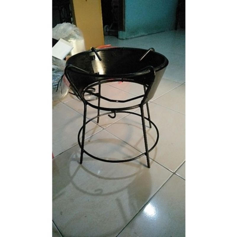 Tungku dudukan kompor semawar bulat tinggi