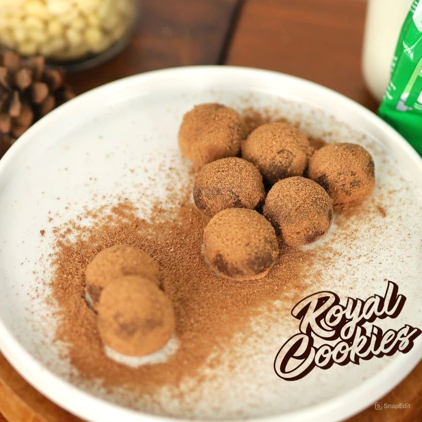 

Bola Milo Putri Salju Milo Nastar Kastangel kue kering cookies Lebaran putri salju Nutella Tart sagu keju coklat Mede Kue Kacang almond Crispy hampers kacang bawang