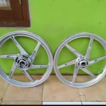 Velg pelek racing satria 2tak original