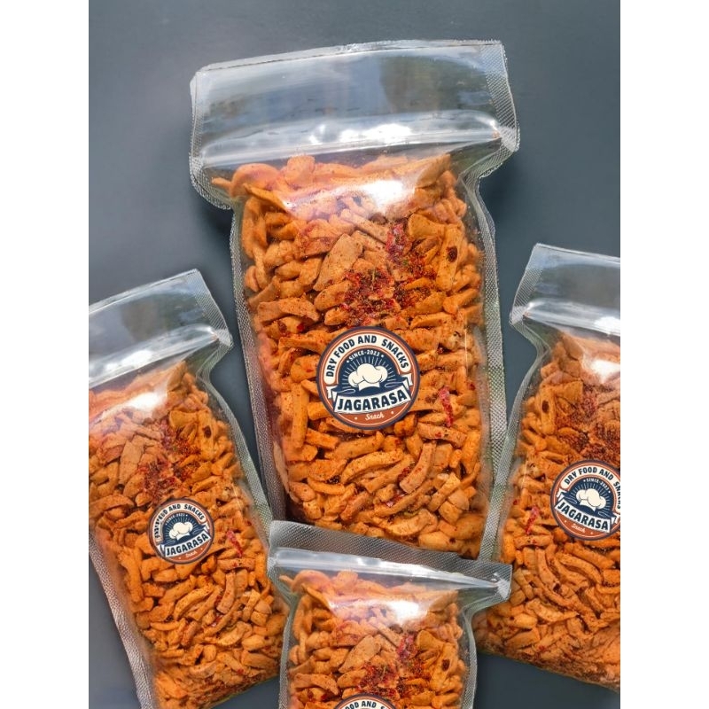 

BASRENG STIK [JAGARASA] SNACK PEDAS GURIH DAUN JERUK 500gram BASRENG STIK JAGARASA SNACK 500gr