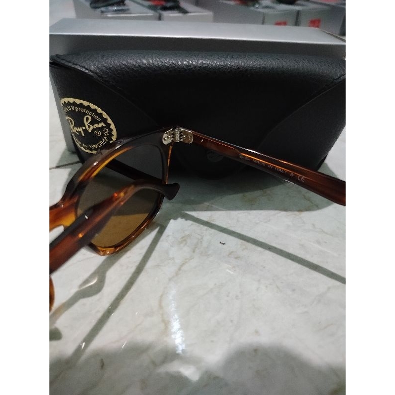 kacamata sunglasses Ray-Ban pria maupun wanita original