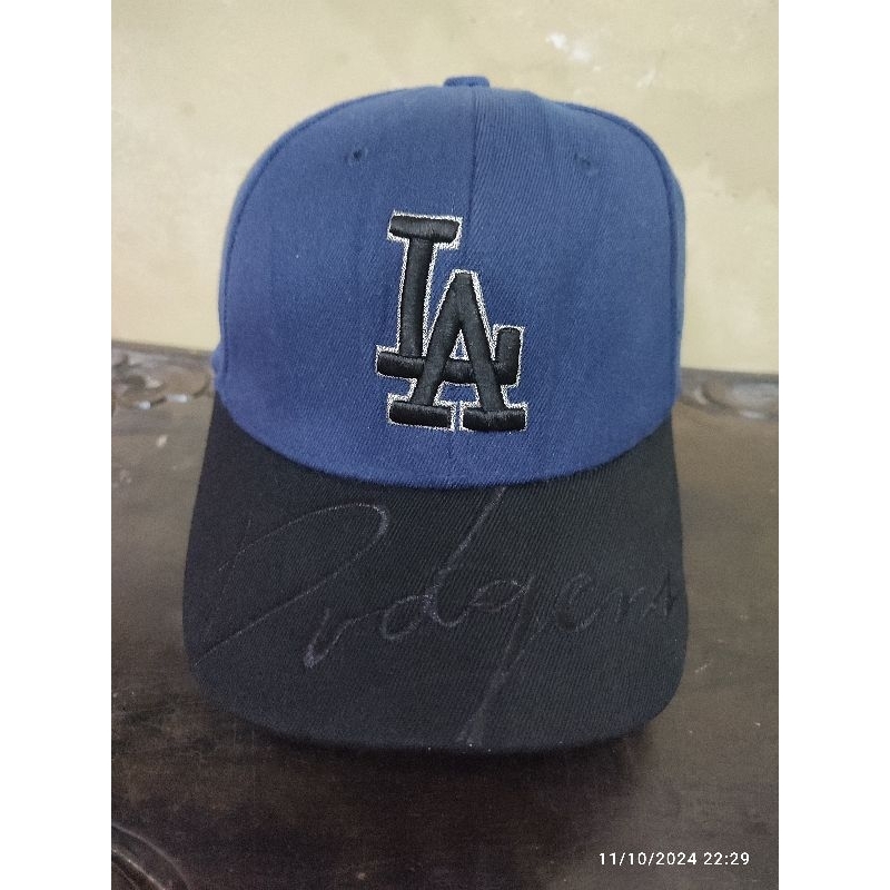 Topi LA MLB warna  biru hitam