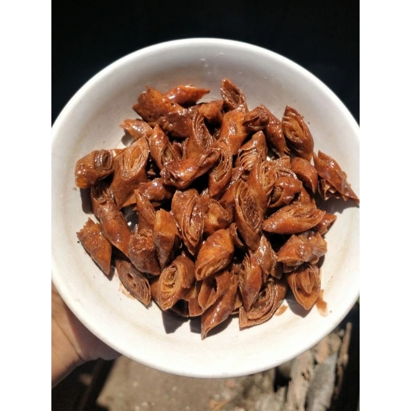 

Lumpia Kering | Kulit Lumpia Goreng Rasa Manis Dengan Glaze Lumer 150gr