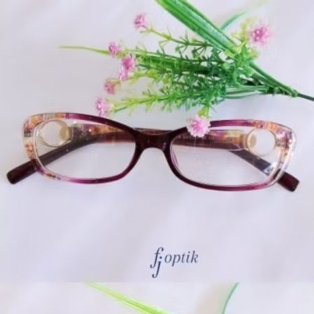 Kacamata wanita / Frame petak kecil