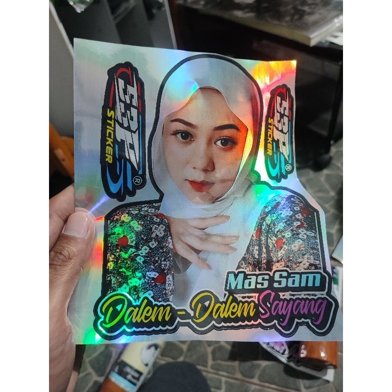 

STICKER VECTOR WAJAH BAHAN HOLOGRAM BISA SATUAN