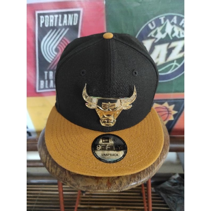 Topi New Era x Nba Chibulls Metal Gold