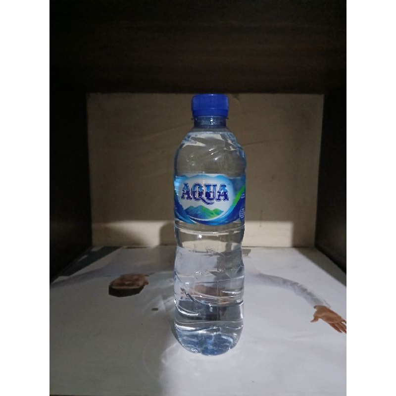 

Aqua Botol 600 Ml