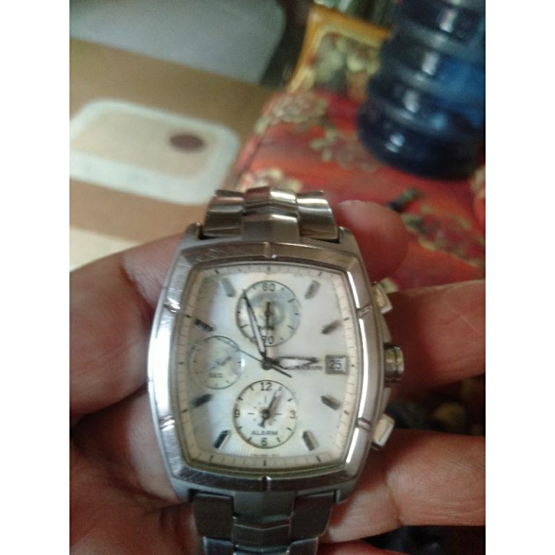 Jam tangan Pulsar