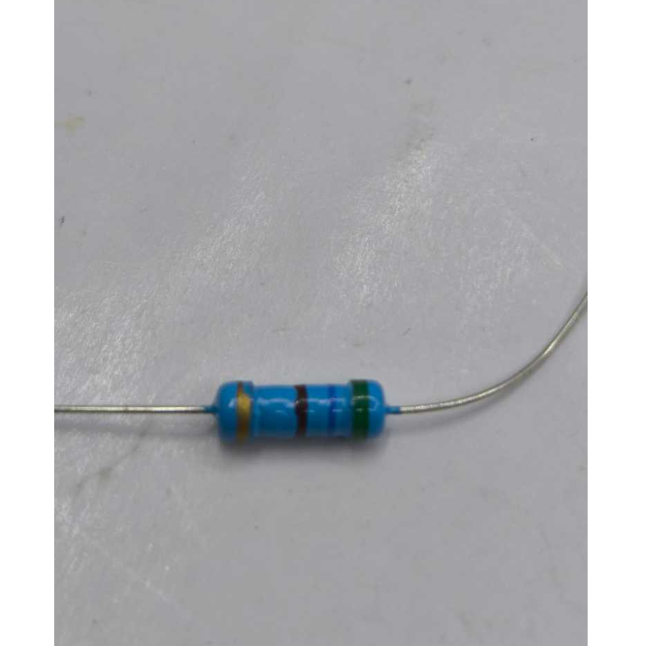 RESISTOR 1/2 WATT 560ohm / RESISTOR SETENGAH WATT 560ohm