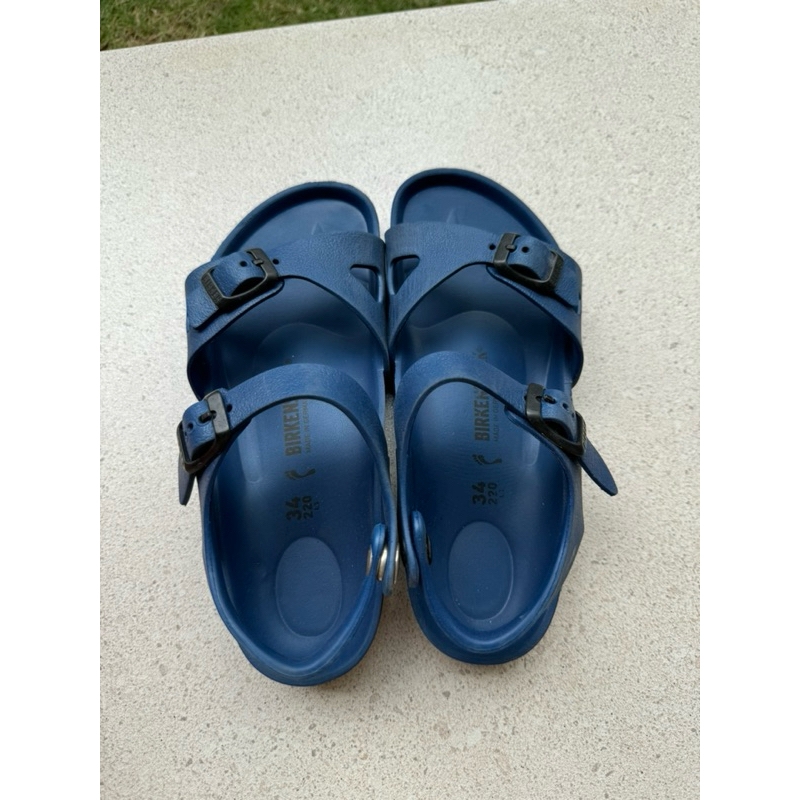 Preloved sandal anak Birkenstock biru