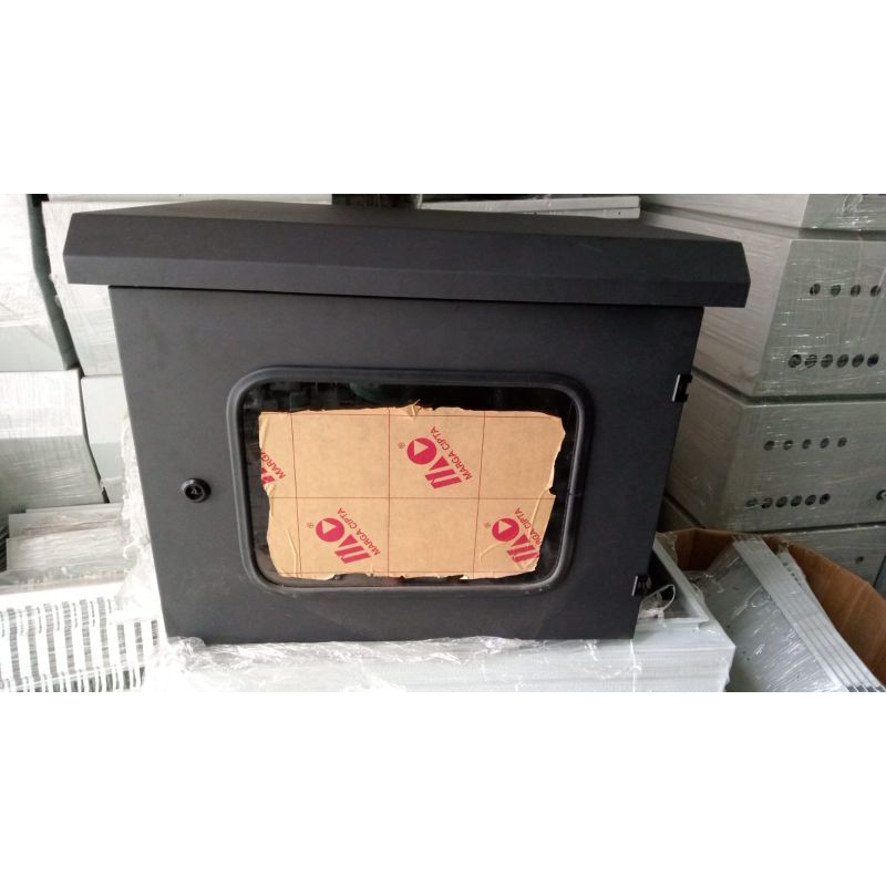 6U outdoor server rack wallmount IP55 600x600x368mm (WxDxH)
