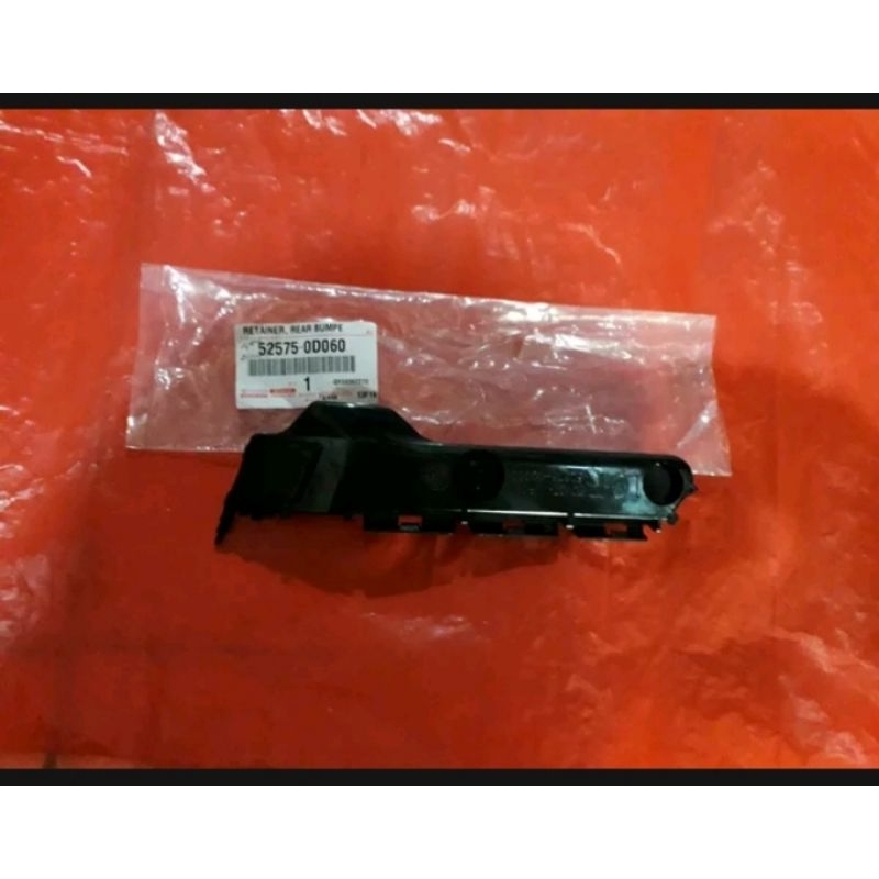 Bracket bemper belakang yaris 2004-2011 original 1buah