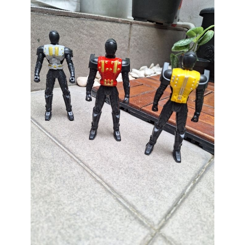 Mainan Anak Bekas Robot Robotan (take all)