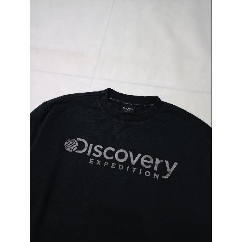 Crewneck Discovery black on black big logo
