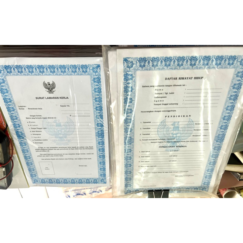 

[ 1 PACK / 100 LEMBAR ] SURAT LAMARAN KERJA / DAFTAR RIWAYAT HIDUP